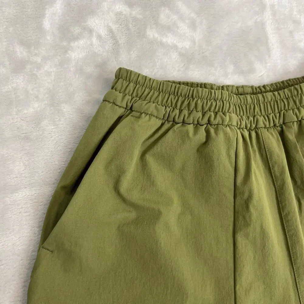 Lululemon Lab Shorts Womens 2 Green Relaxed‎ Fit Super High Rise 3